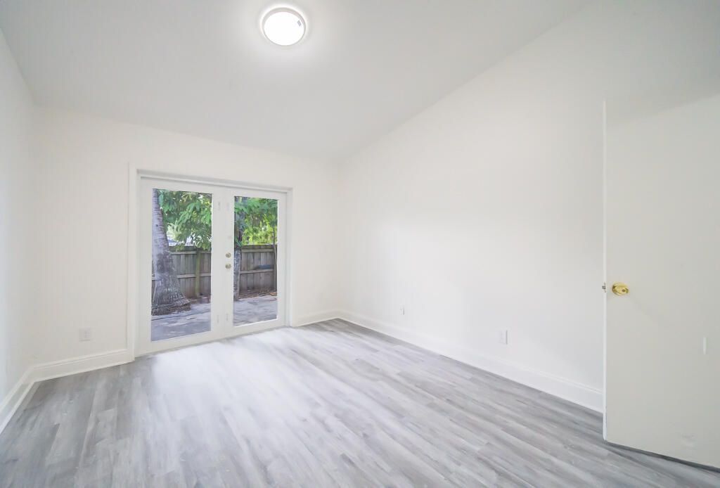 Activo con contrato: $324,500 (3 camas, 2 baños, 1110 Pies cuadrados)