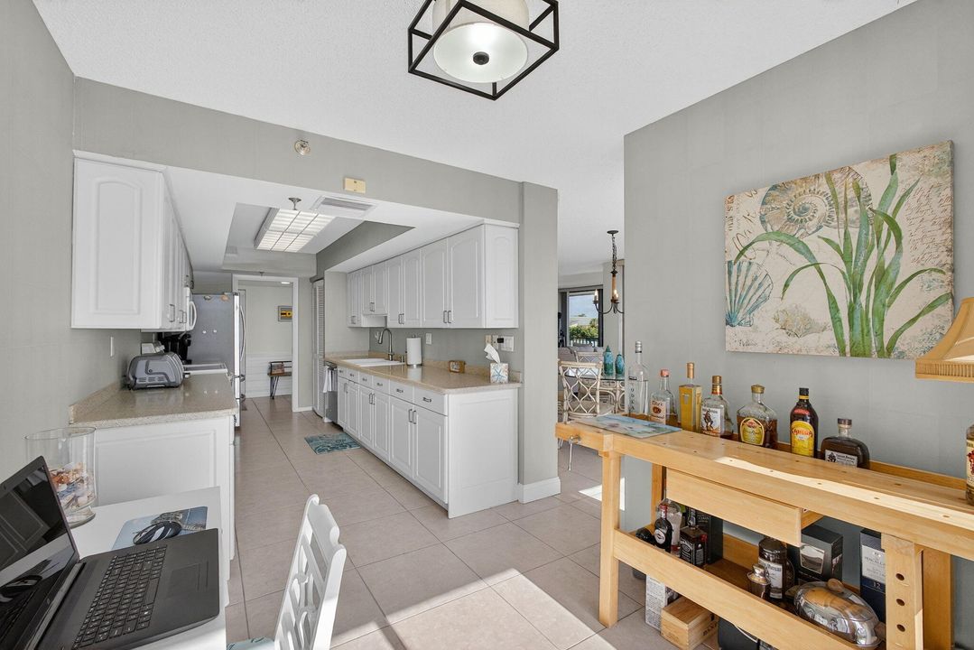 For Sale: $1,249,000 (3 beds, 2 baths, 1850 Square Feet)