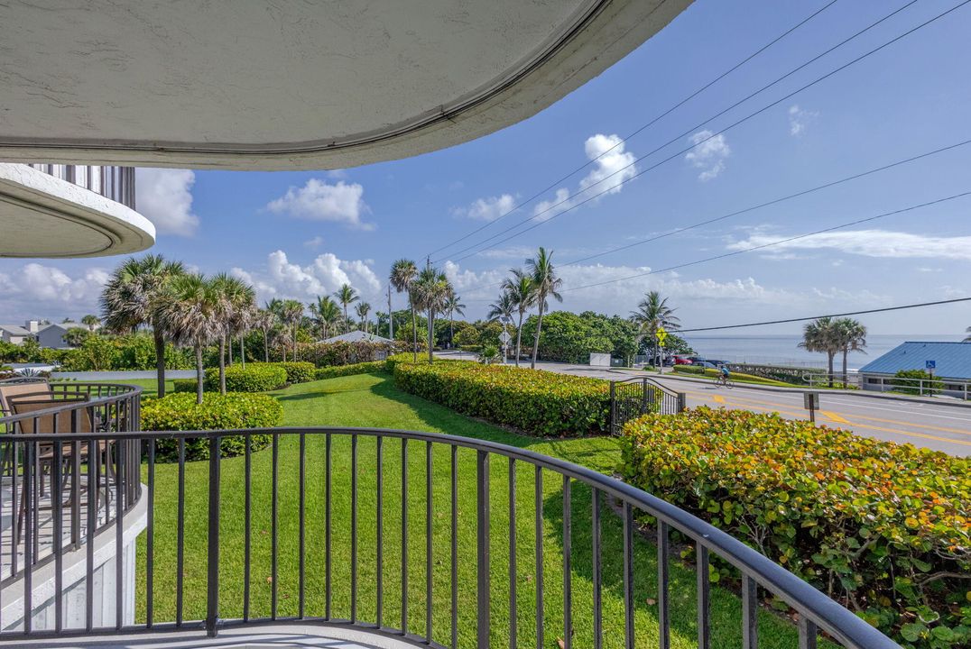 For Sale: $1,249,000 (3 beds, 2 baths, 1850 Square Feet)