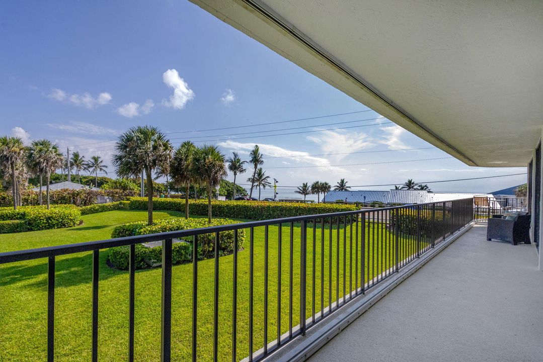 For Sale: $1,249,000 (3 beds, 2 baths, 1850 Square Feet)