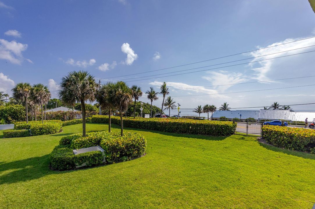 For Sale: $1,249,000 (3 beds, 2 baths, 1850 Square Feet)