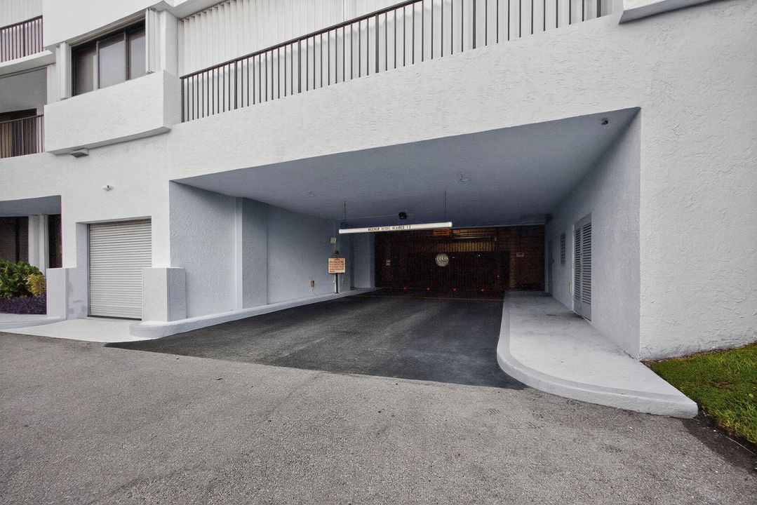 For Sale: $1,249,000 (3 beds, 2 baths, 1850 Square Feet)