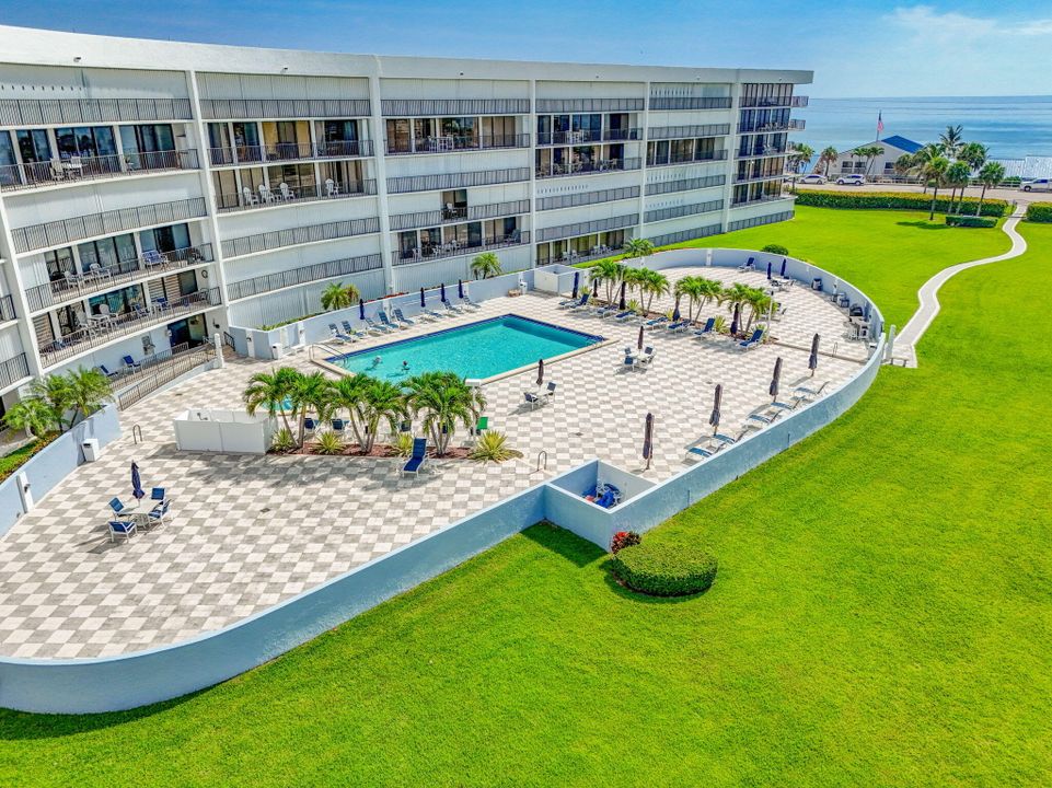 For Sale: $1,249,000 (3 beds, 2 baths, 1850 Square Feet)