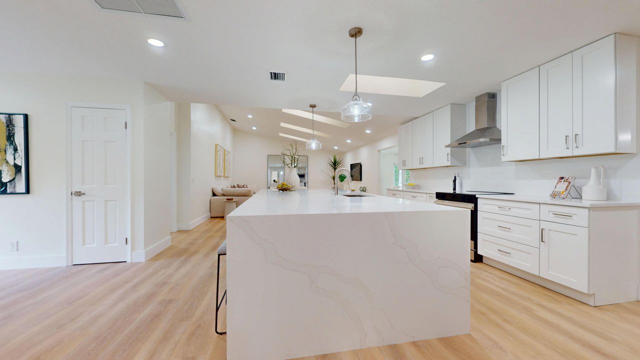 For Sale: $1,350,000 (5 beds, 3 baths, 3766 Square Feet)