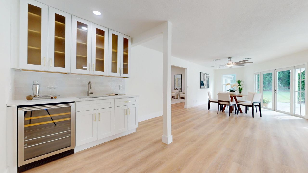 For Sale: $1,350,000 (5 beds, 3 baths, 3766 Square Feet)