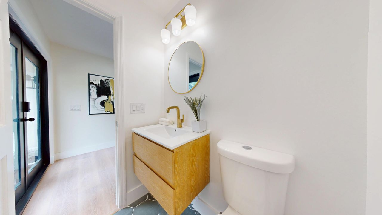 For Sale: $1,350,000 (5 beds, 3 baths, 3766 Square Feet)