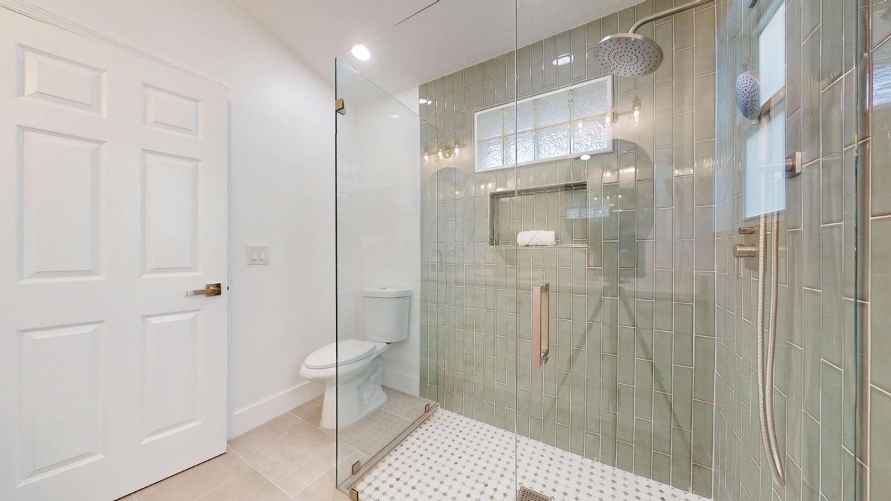 For Sale: $1,350,000 (5 beds, 3 baths, 3766 Square Feet)