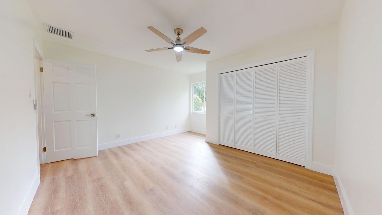 For Sale: $1,350,000 (5 beds, 3 baths, 3766 Square Feet)