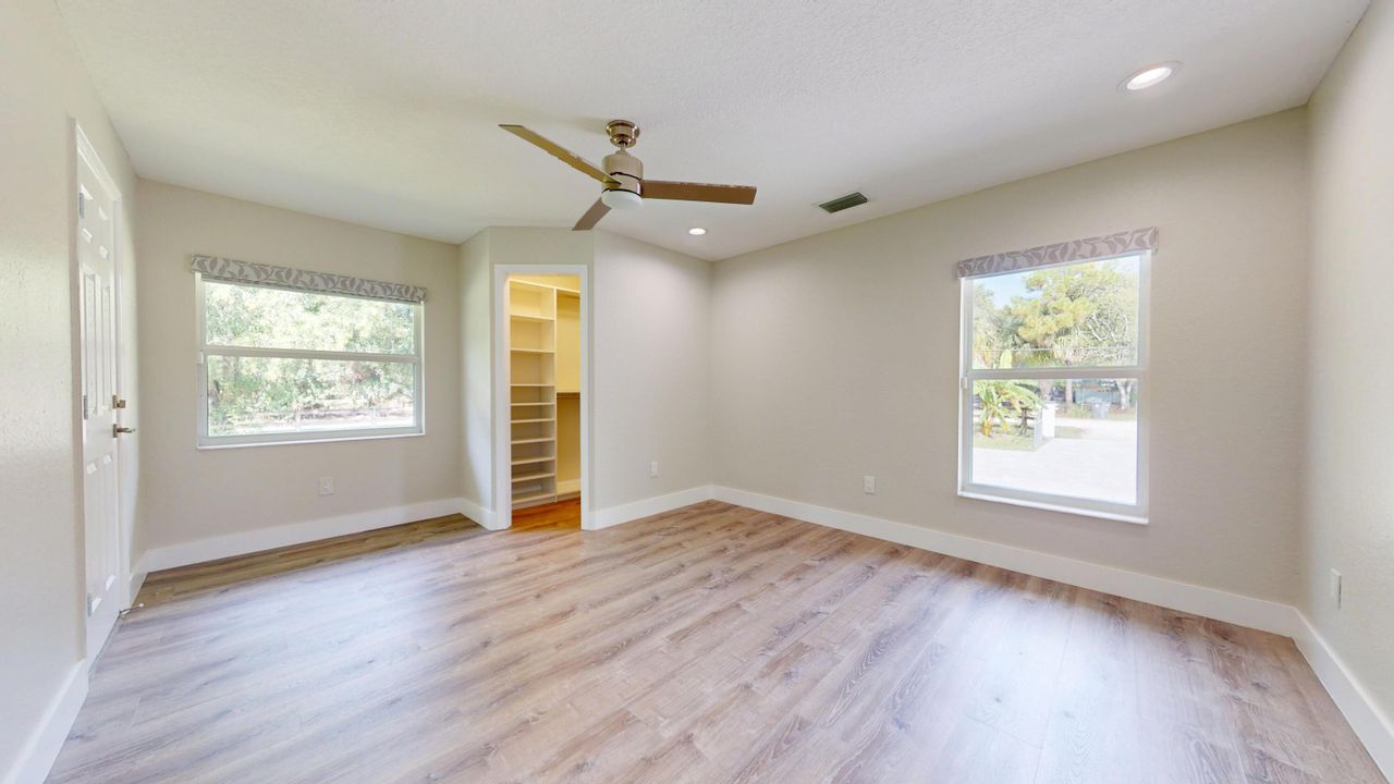 For Sale: $1,350,000 (5 beds, 3 baths, 3766 Square Feet)