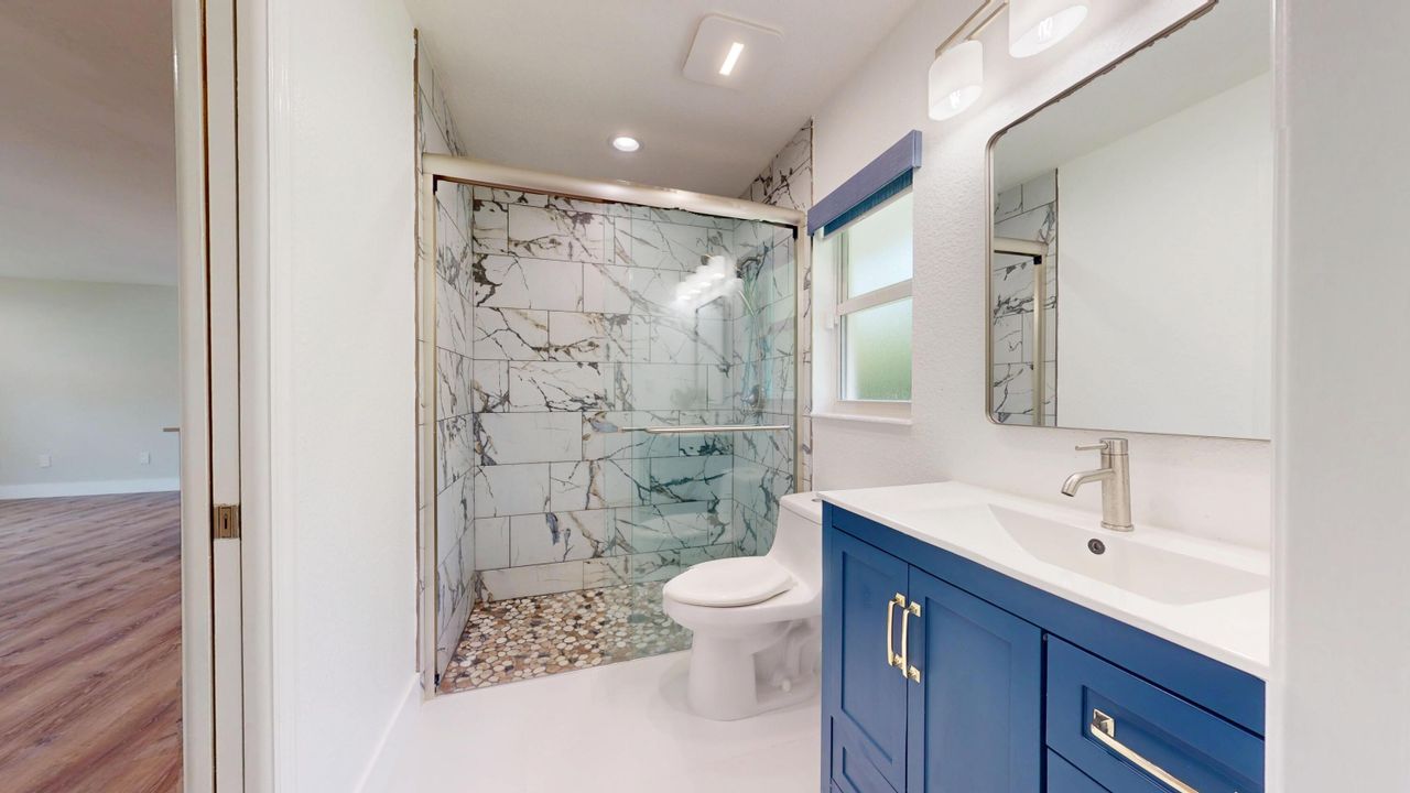 For Sale: $1,350,000 (5 beds, 3 baths, 3766 Square Feet)