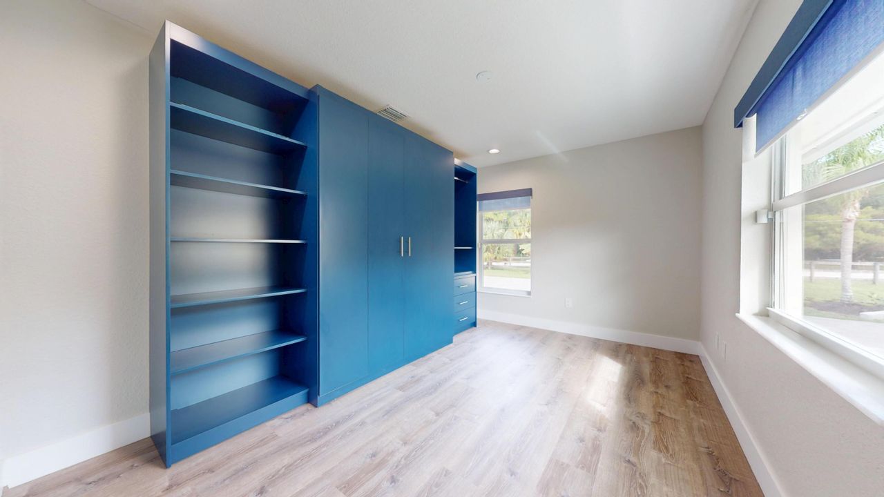 For Sale: $1,350,000 (5 beds, 3 baths, 3766 Square Feet)