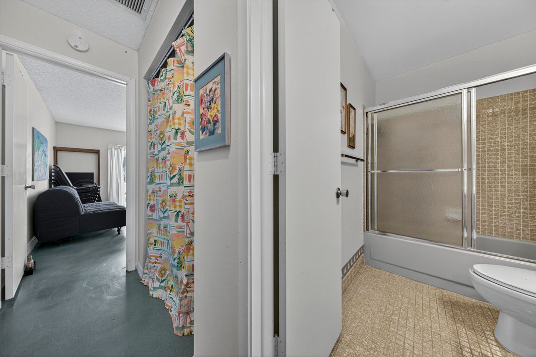 待售: $210,000 (2 贝兹, 2 浴室, 1200 平方英尺)