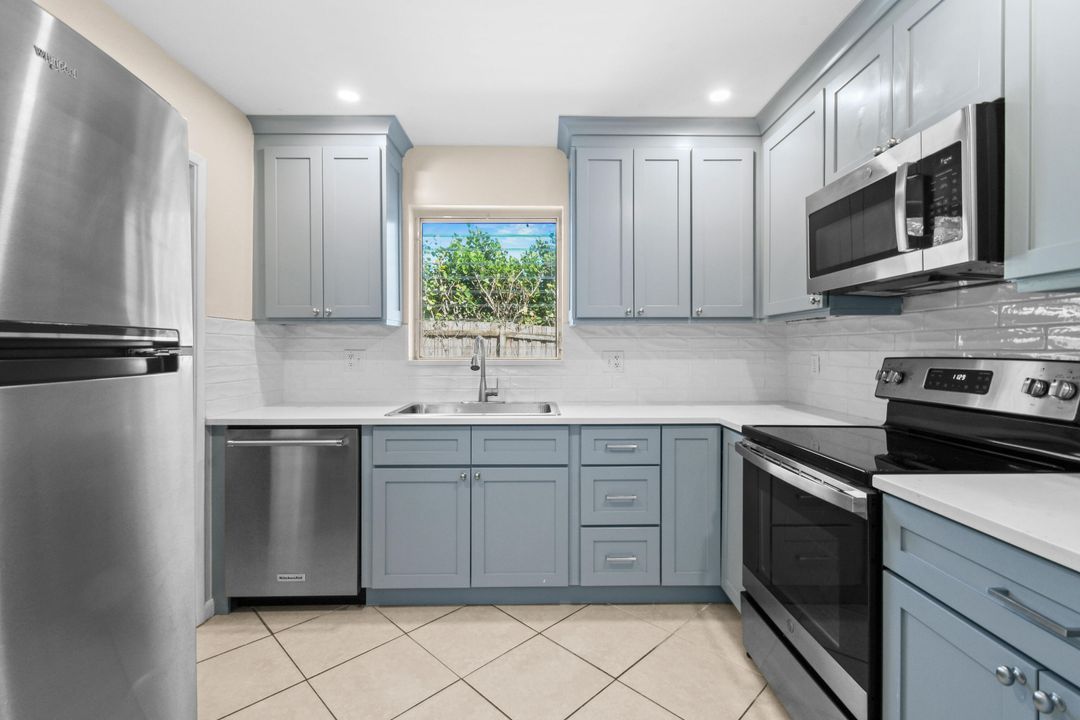 For Sale: $625,000 (3 beds, 2 baths, 1467 Square Feet)