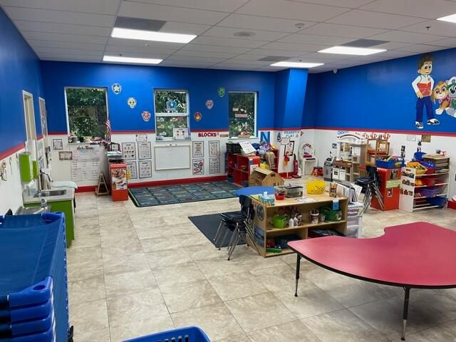 待售: $7,600,000 (0 贝兹, 0 浴室, 19560 平方英尺)