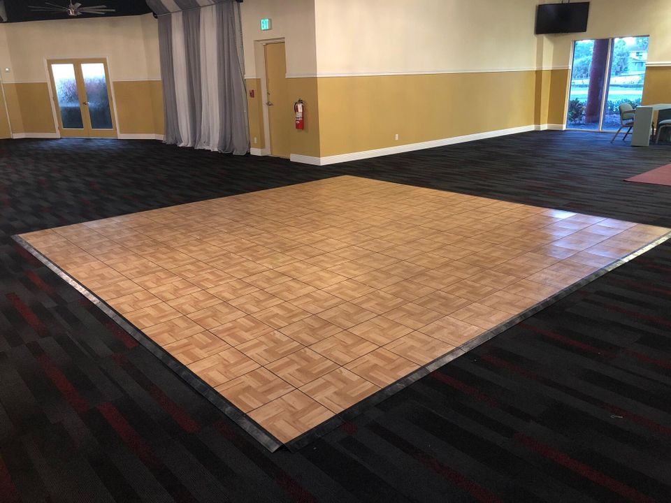 待售: $7,600,000 (0 贝兹, 0 浴室, 19560 平方英尺)