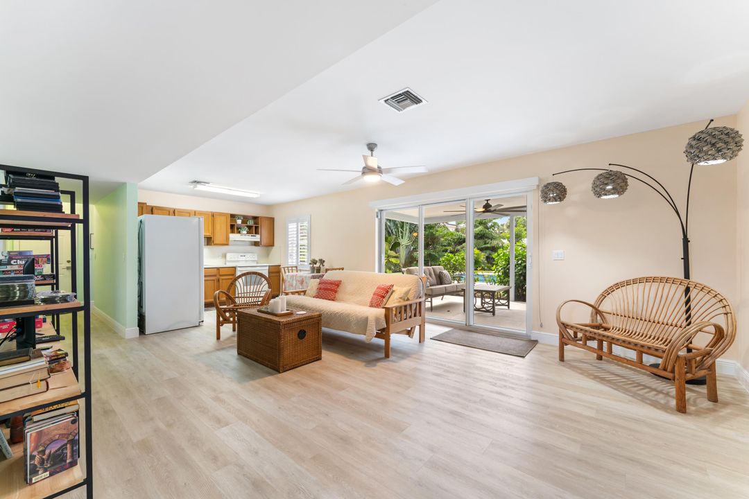 Activo con contrato: $1,195,000 (5 camas, 3 baños, 2743 Pies cuadrados)