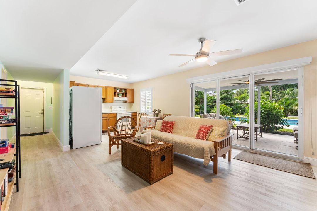 Activo con contrato: $1,195,000 (5 camas, 3 baños, 2743 Pies cuadrados)