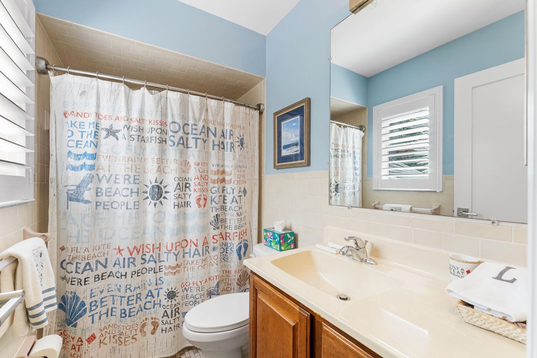 Activo con contrato: $1,195,000 (5 camas, 3 baños, 2743 Pies cuadrados)