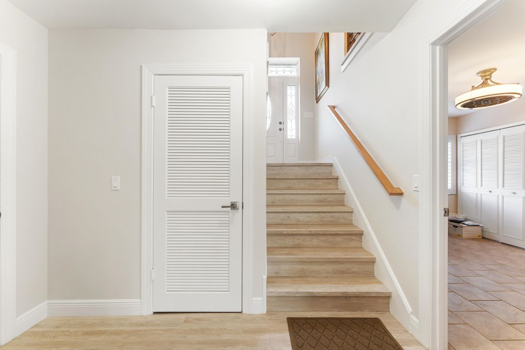 Activo con contrato: $1,195,000 (5 camas, 3 baños, 2743 Pies cuadrados)