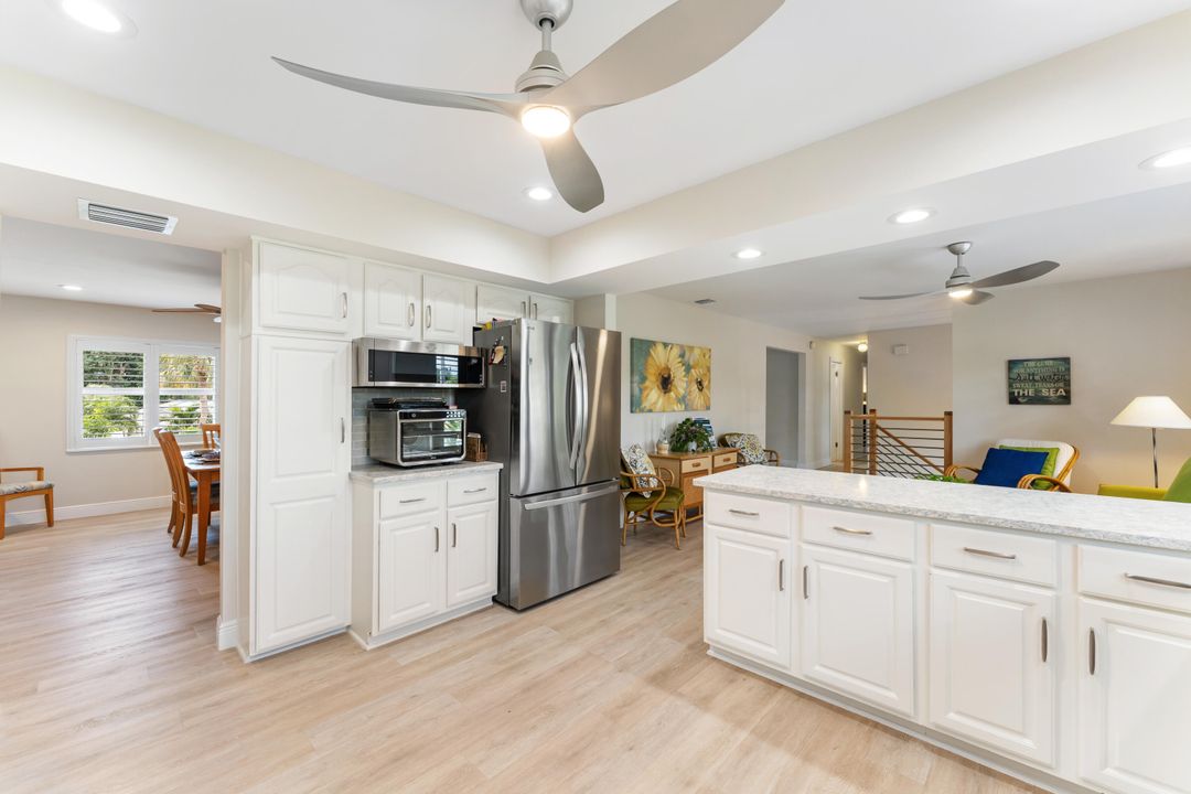 Activo con contrato: $1,195,000 (5 camas, 3 baños, 2743 Pies cuadrados)