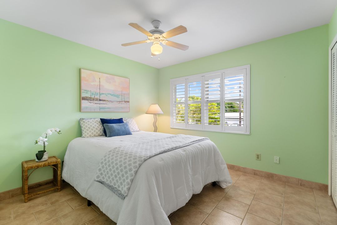 Activo con contrato: $1,195,000 (5 camas, 3 baños, 2743 Pies cuadrados)