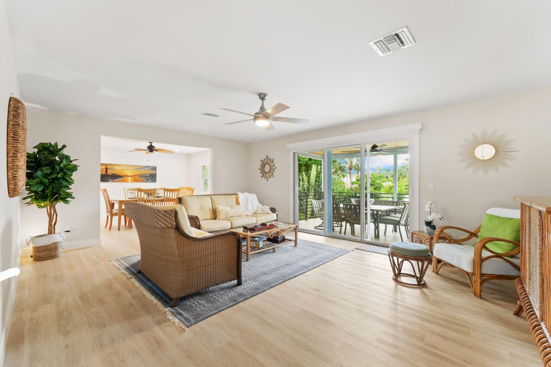 Activo con contrato: $1,195,000 (5 camas, 3 baños, 2743 Pies cuadrados)