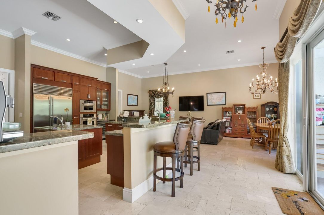 For Sale: $3,265,000 (5 beds, 5 baths, 4182 Square Feet)