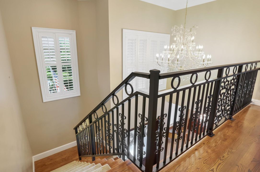 For Sale: $3,265,000 (5 beds, 5 baths, 4182 Square Feet)