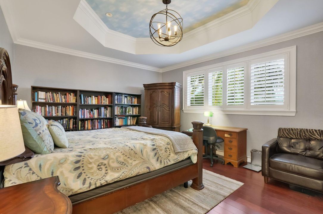 For Sale: $3,265,000 (5 beds, 5 baths, 4182 Square Feet)