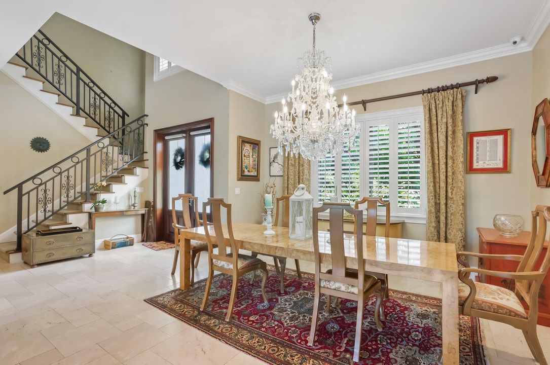 For Sale: $3,265,000 (5 beds, 5 baths, 4182 Square Feet)