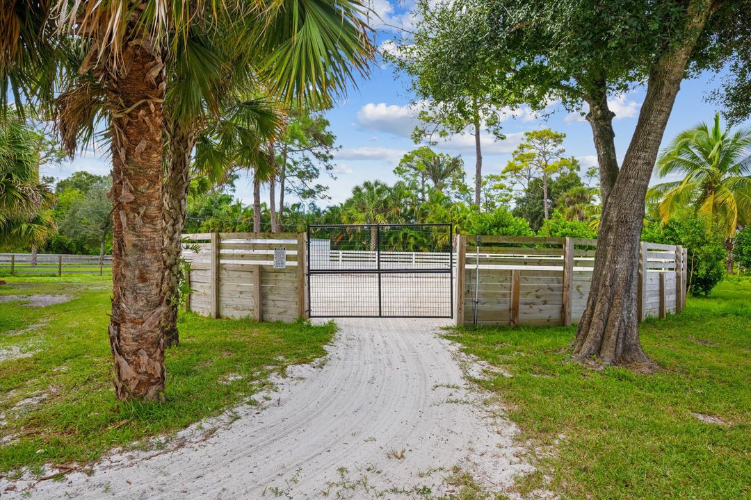 For Rent: $1,000 (0 beds, 0 baths, 0 Square Feet)