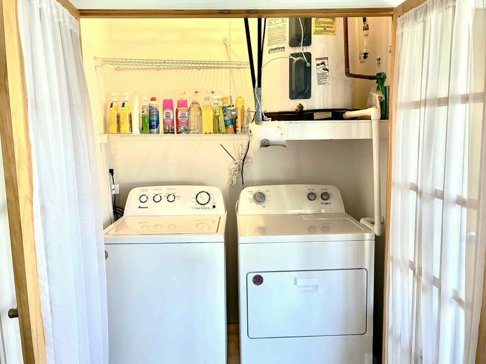 На продажу: $269,000 (3 спален, 2 ванн, 1380 Квадратных фут)