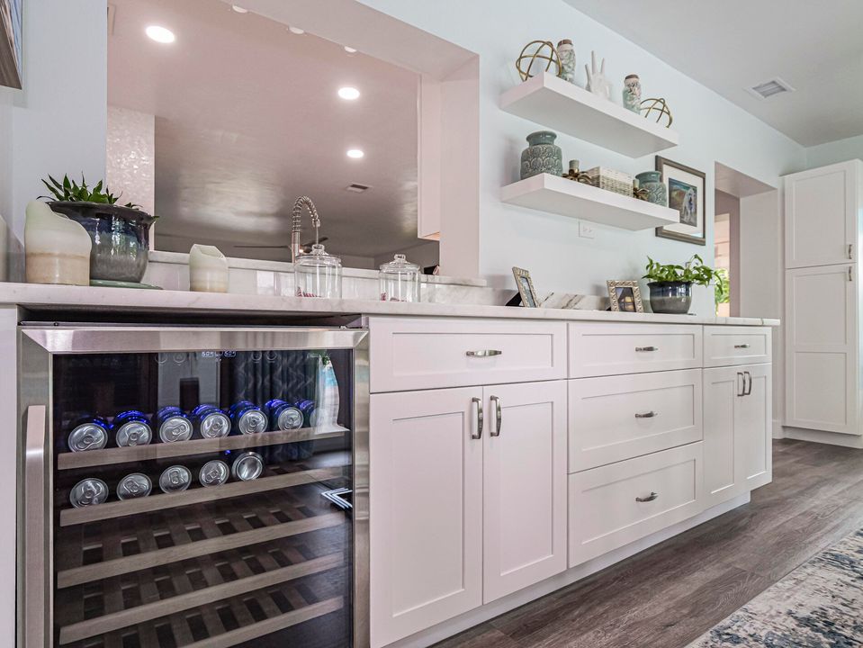 For Sale: $847,000 (4 beds, 3 baths, 2276 Square Feet)