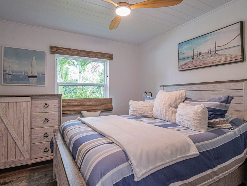 For Sale: $847,000 (4 beds, 3 baths, 2276 Square Feet)