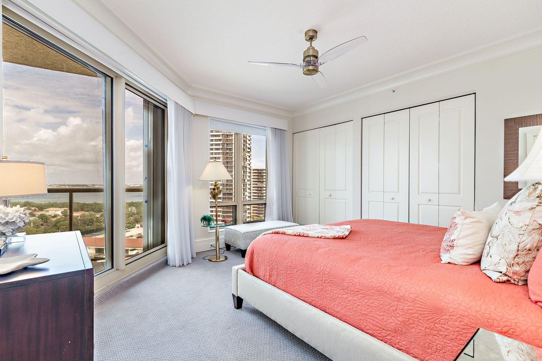 En Venta: $5,200,000 (3 camas, 3 baños, 4069 Pies cuadrados)