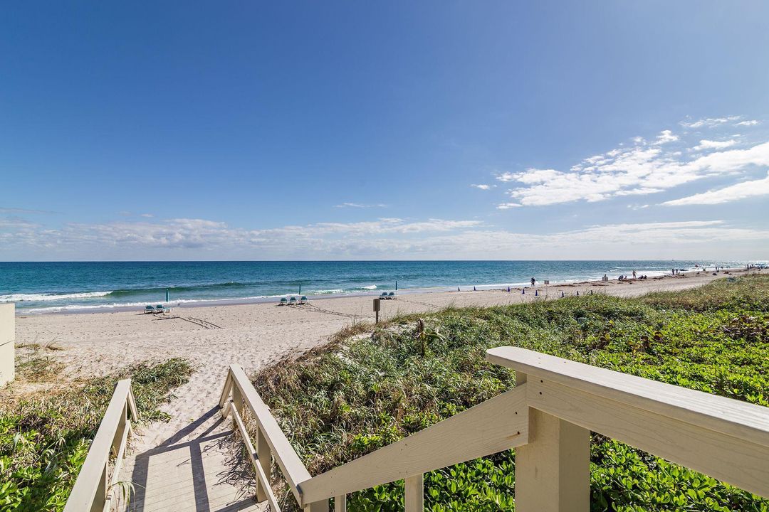 En Venta: $5,200,000 (3 camas, 3 baños, 4069 Pies cuadrados)