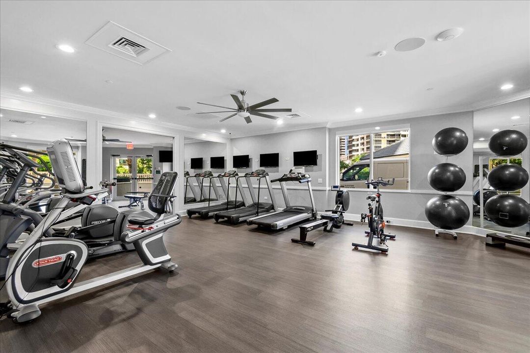 En Venta: $5,200,000 (3 camas, 3 baños, 4069 Pies cuadrados)