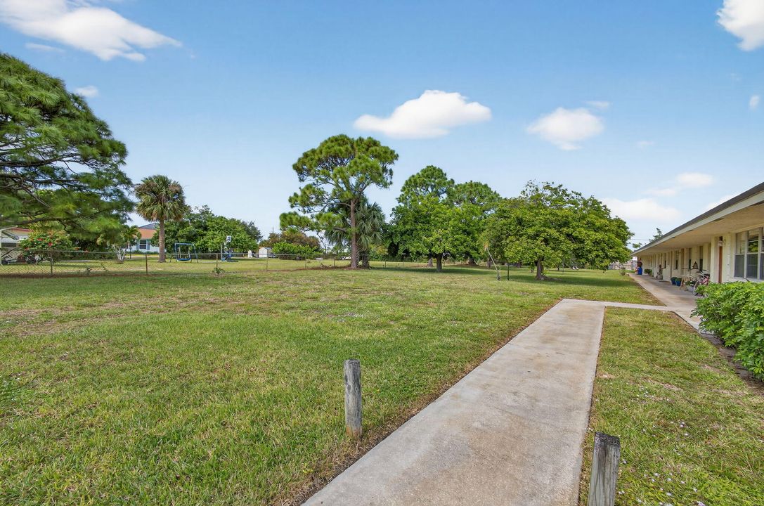 В аренду: $1,600 (1 спален, 1 ванн, 804 Квадратных фут)