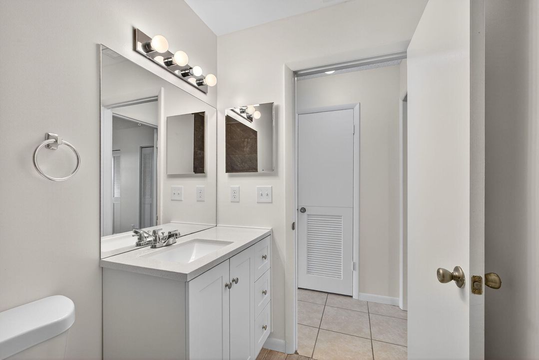 В аренду: $1,600 (1 спален, 1 ванн, 804 Квадратных фут)