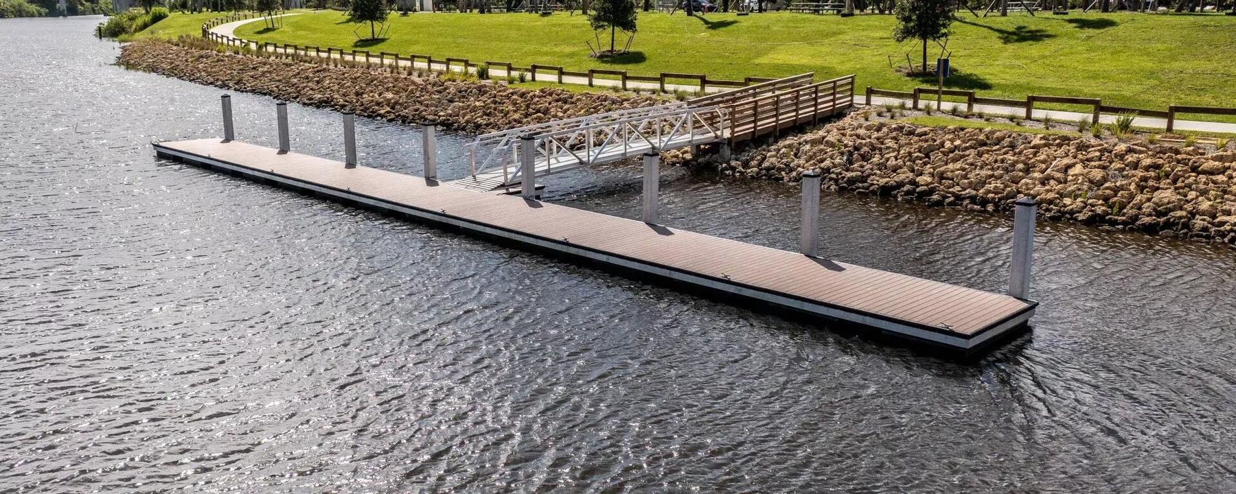 На продажу: $729,000 (5 спален, 4 ванн, 3380 Квадратных фут)