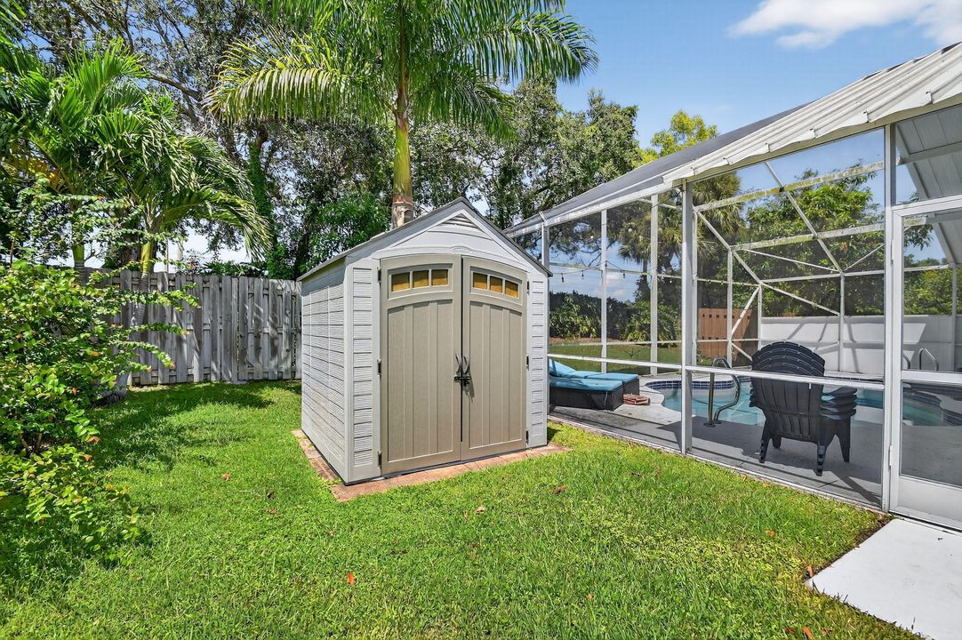 出租: $5,800 (3 贝兹, 2 浴室, 1358 平方英尺)