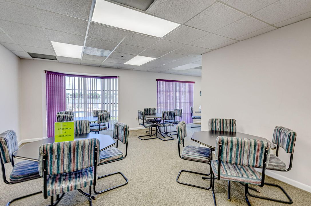 出租: $5,800 (3 贝兹, 2 浴室, 1358 平方英尺)