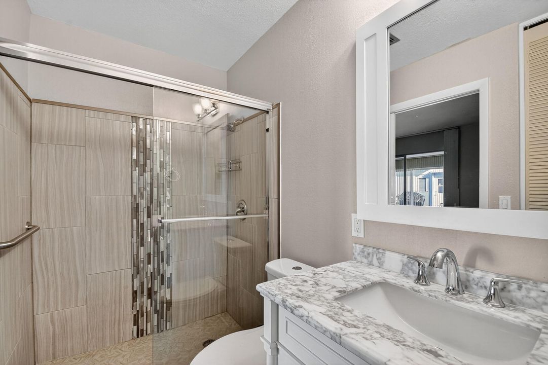 Active With Contract: $165,000 (2 beds, 2 baths, 1014 Square Feet)