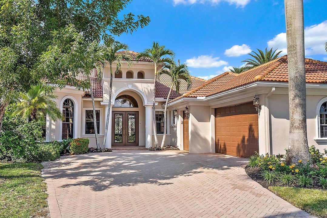 На продажу: $1,895,000 (4 спален, 3 ванн, 3743 Квадратных фут)