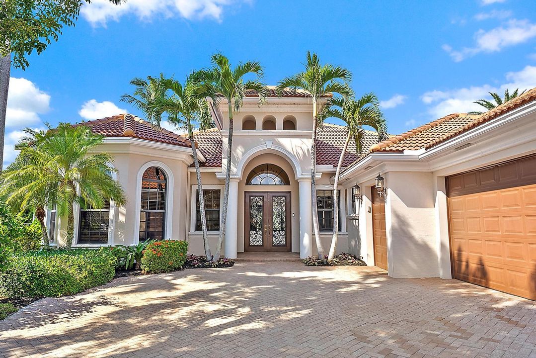 На продажу: $1,895,000 (4 спален, 3 ванн, 3743 Квадратных фут)