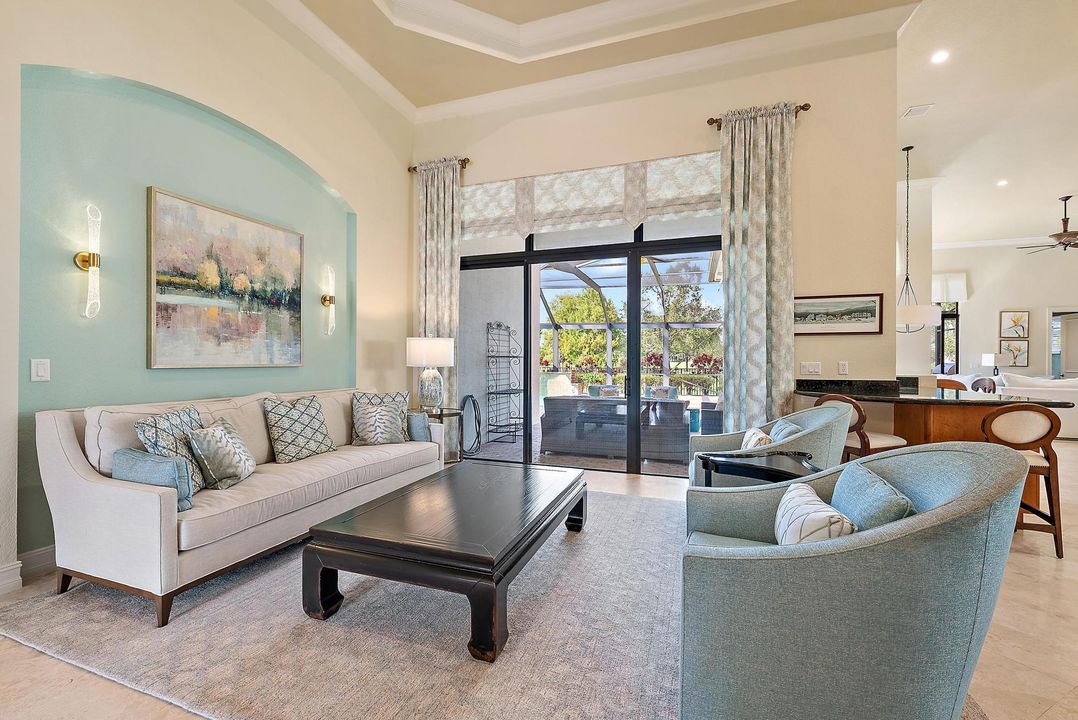 На продажу: $1,895,000 (4 спален, 3 ванн, 3743 Квадратных фут)