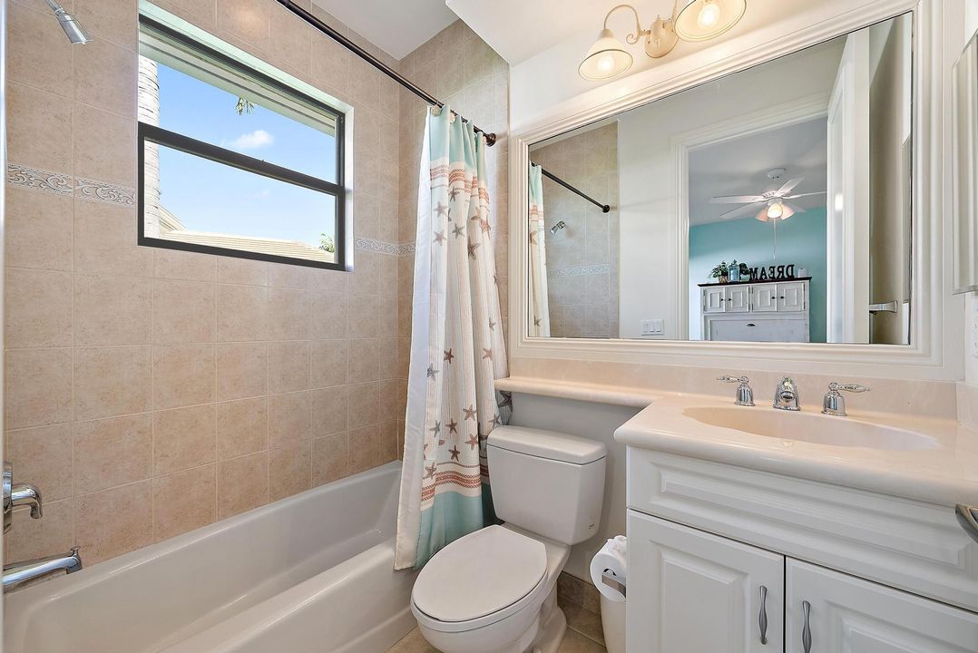 На продажу: $1,895,000 (4 спален, 3 ванн, 3743 Квадратных фут)