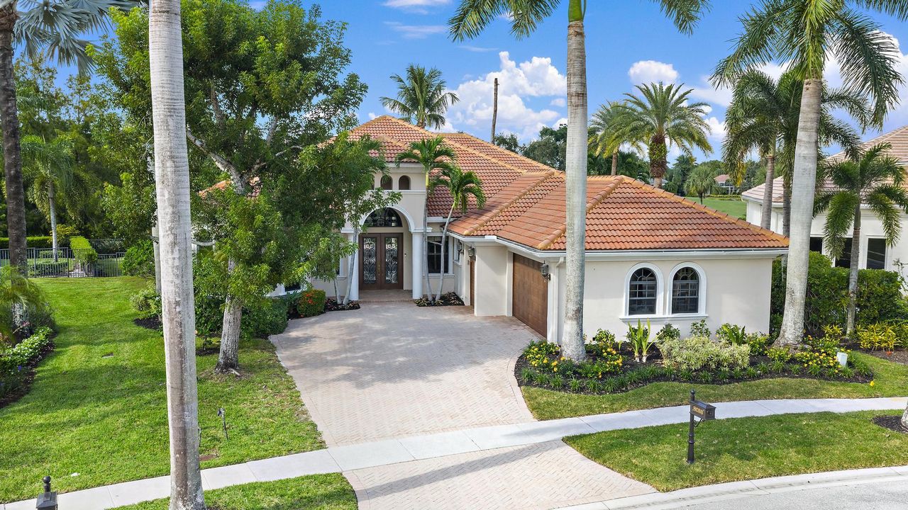 На продажу: $1,895,000 (4 спален, 3 ванн, 3743 Квадратных фут)