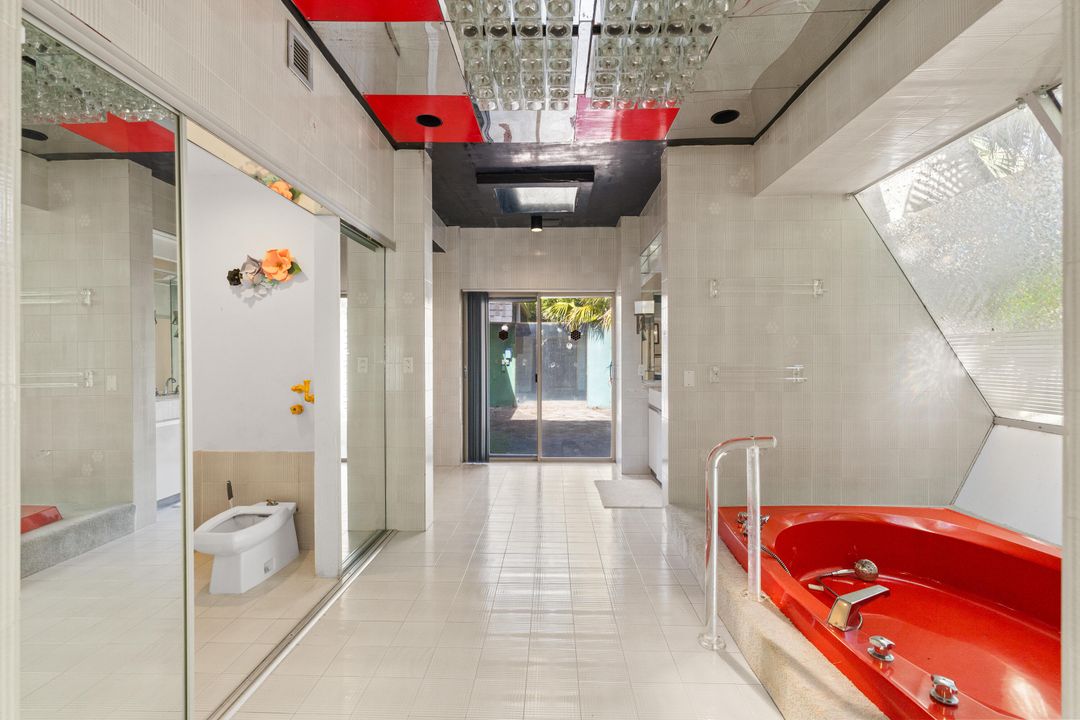 待售: $1,425,000 (5 贝兹, 4 浴室, 4338 平方英尺)