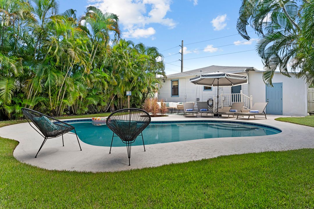 For Rent: $9,500 (4 beds, 2 baths, 1264 Square Feet)